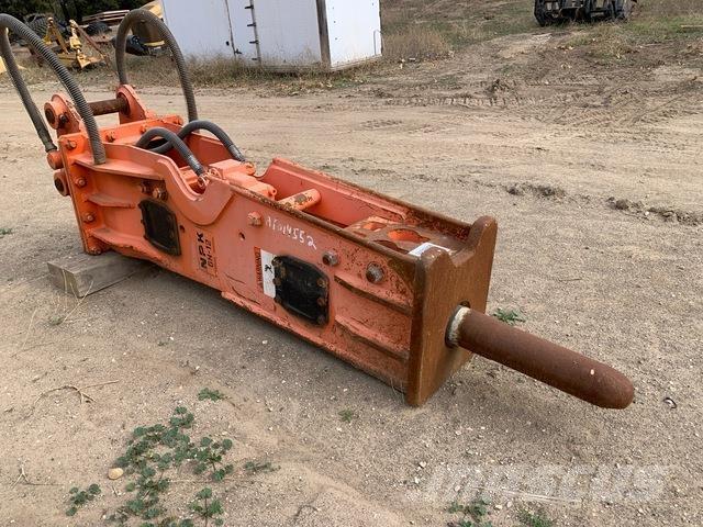 NPK GH-12 Hammers / Breakers