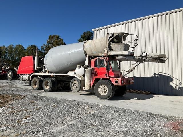 Oshkosh S-2146 Other trucks