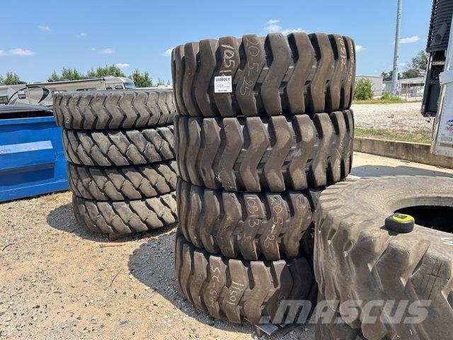  Otani E3 L3 Tyres, wheels and rims