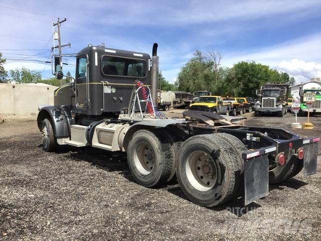 Peterbilt  Tractor Units