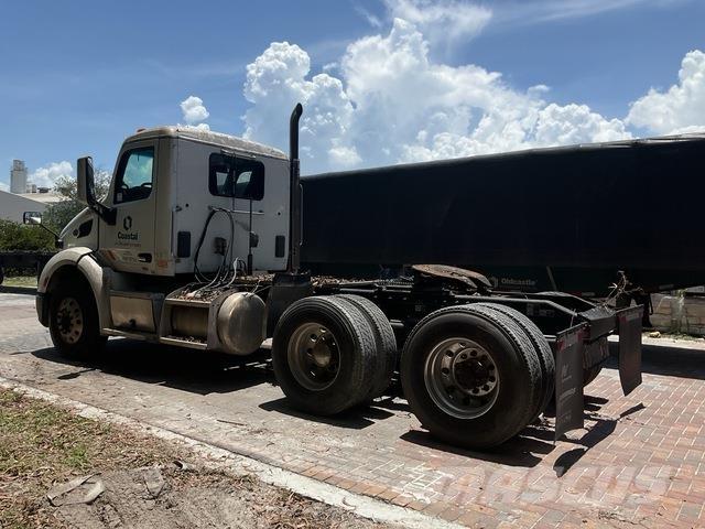 Peterbilt  Tractor Units