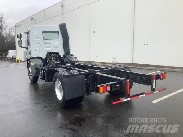Peterbilt 220 Cabins and interior