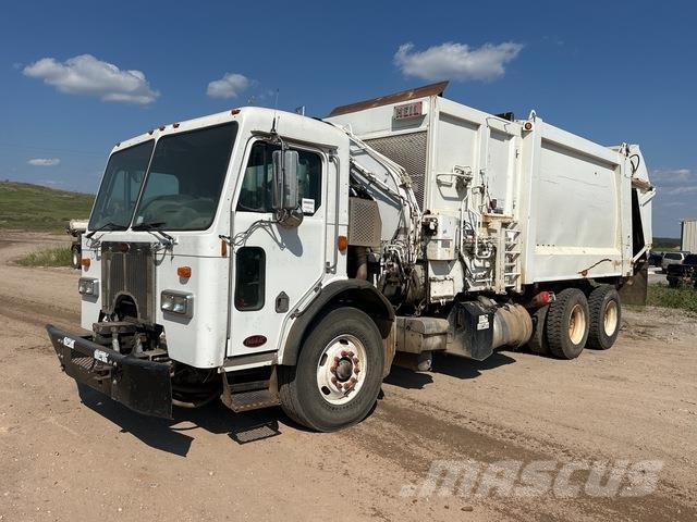 Peterbilt 320 Waste trucks