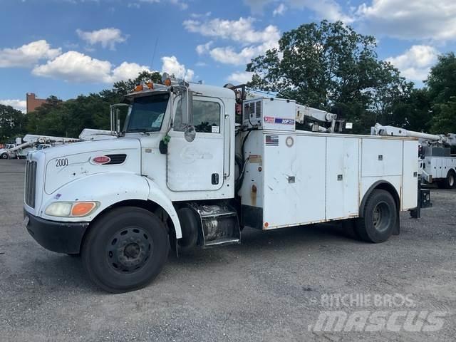 Peterbilt 335 Municipal / general purpose vehicles