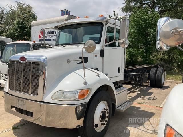 Peterbilt 337 Other trucks