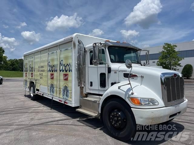 Peterbilt 337 Beverage delivery trucks