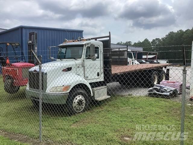 Peterbilt 348 Flatbed / Dropside trucks