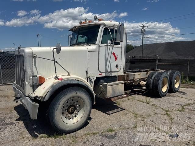 Peterbilt 357 Tractor Units