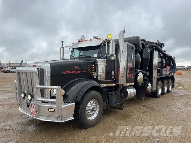 Peterbilt 367 Crawler excavators