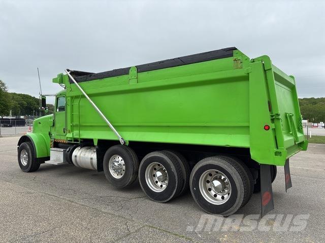 Peterbilt 367 Tipper trucks