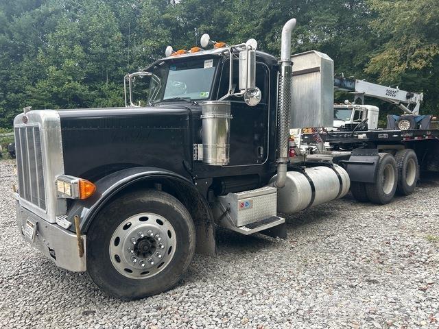 Peterbilt 379 Tractor Units