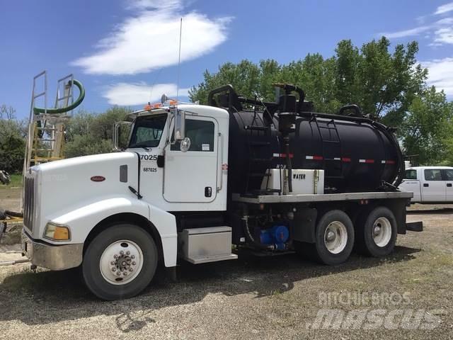 Peterbilt 385 Combi / vacuum trucks