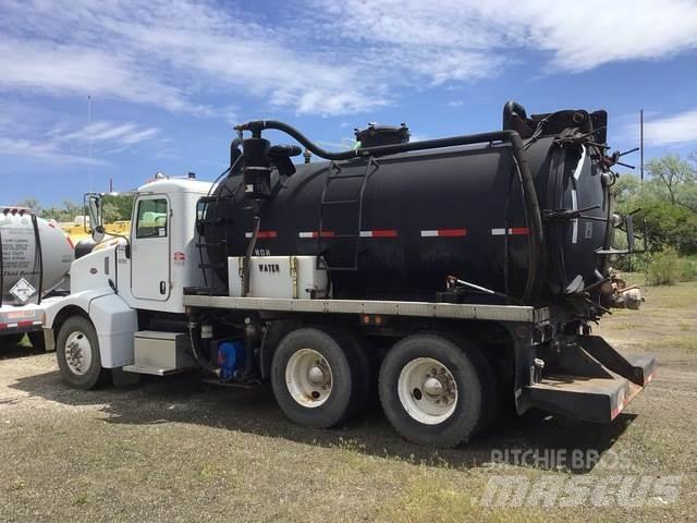 Peterbilt 385 Combi / vacuum trucks