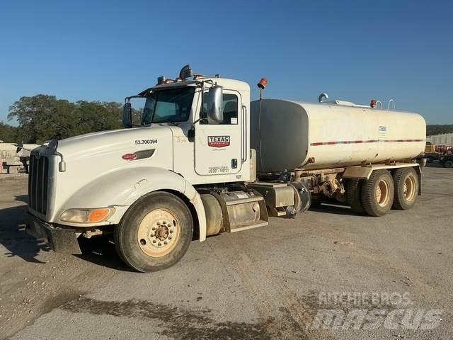Peterbilt 386 Water tankers