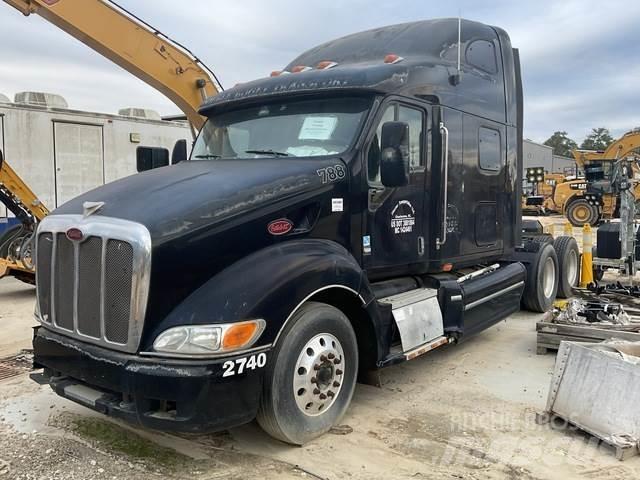 Peterbilt 387 Tractor Units
