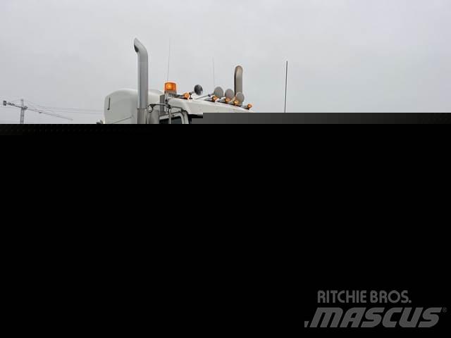 Peterbilt 389 Tractor Units