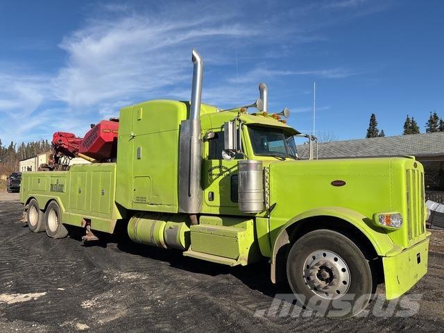 Peterbilt 389 Recovery vehicles