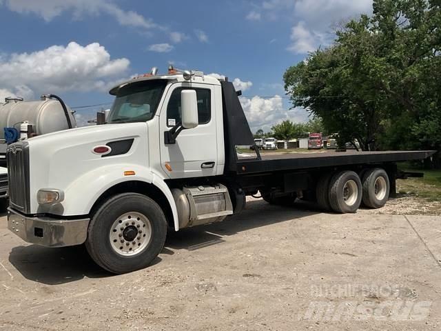 Peterbilt 567 Recovery vehicles