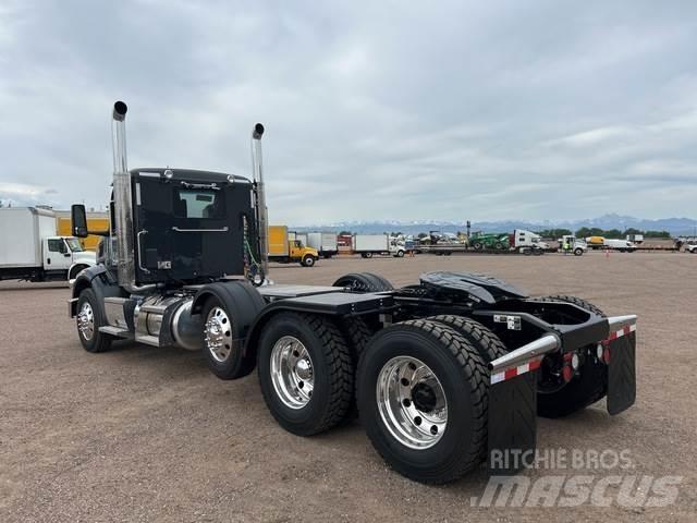 Peterbilt 567 Tractor Units