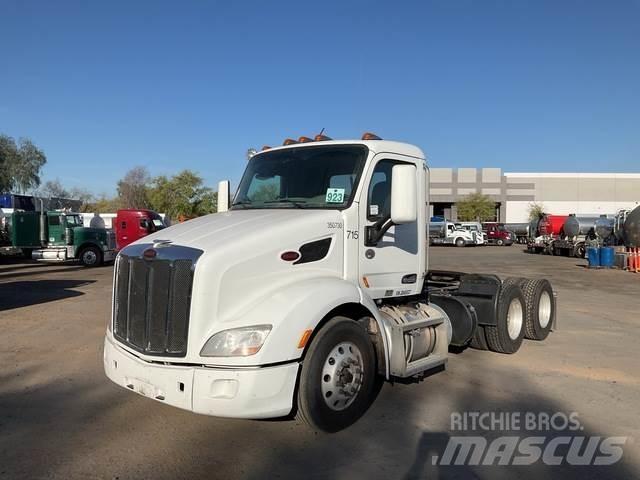 Peterbilt 579 Tractor Units