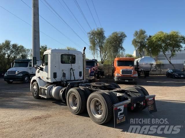 Peterbilt 579 Tractor Units