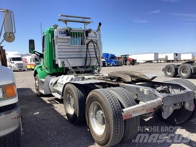 Peterbilt 579 Tractor Units