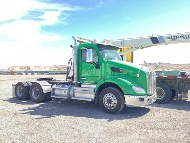 Peterbilt 579 Tractor Units