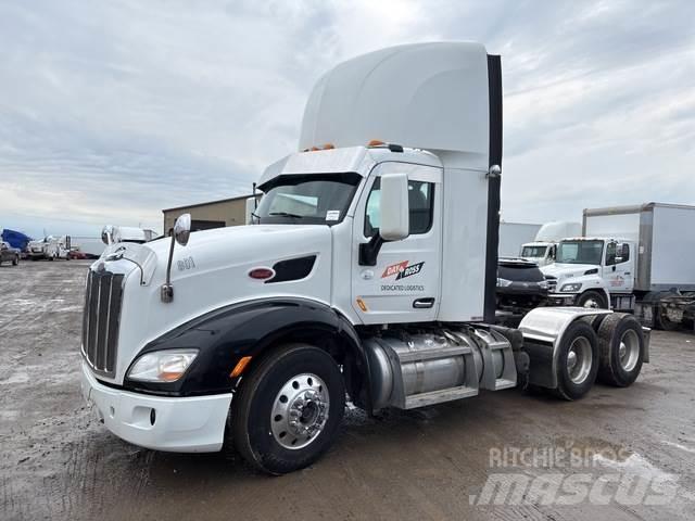 Peterbilt 579 Tractor Units