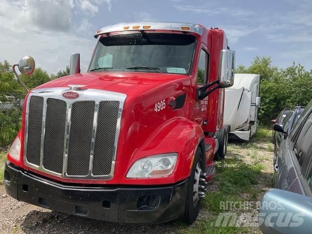Peterbilt 579 Tractor Units