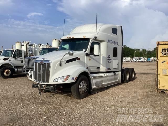 Peterbilt 579 Tractor Units
