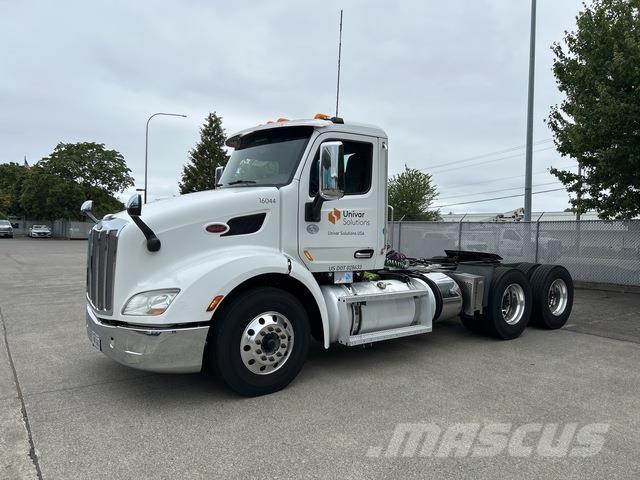 Peterbilt 579 Tractor Units