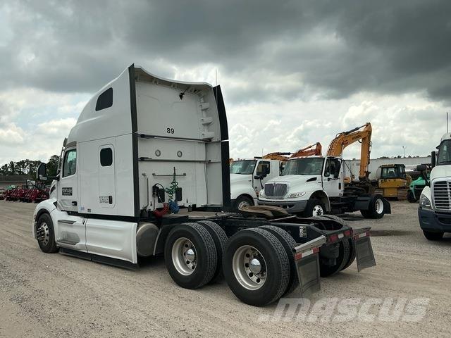 Peterbilt 579 Tractor Units