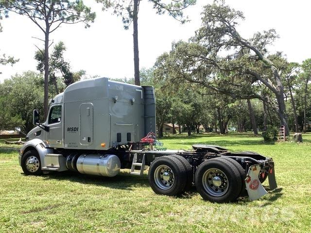 Peterbilt 579 Tractor Units