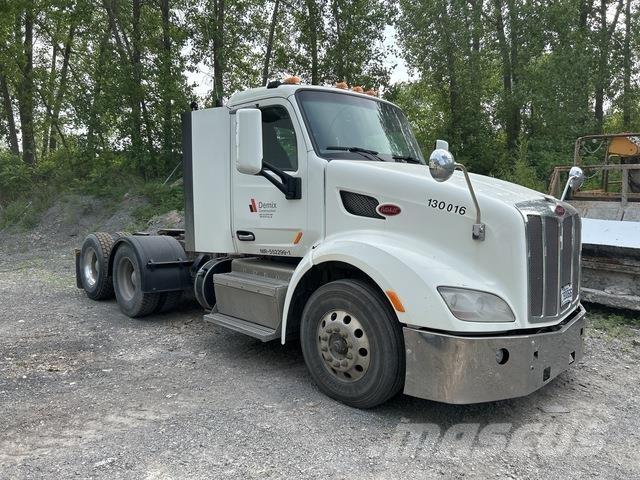 Peterbilt 579 Tractor Units
