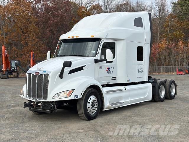 Peterbilt 579 Tractor Units