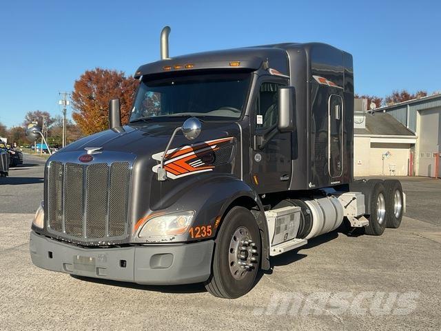 Peterbilt 579 Tractor Units