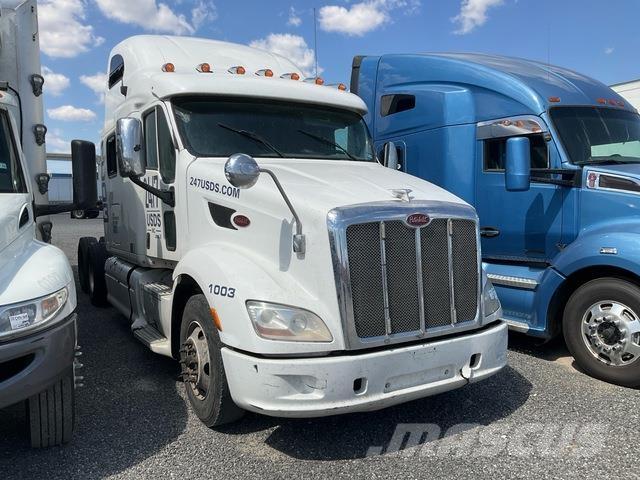 Peterbilt 587 Tractor Units
