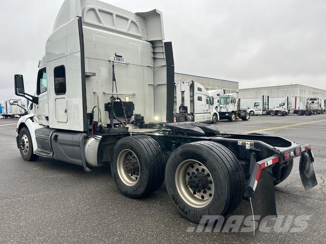 Peterbilt M579 Tractor Units