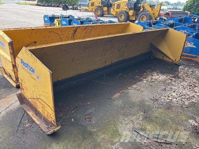  Pro-Tech Snow blades and plows