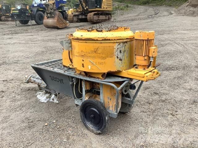Putzmeister S5 Concrete pump trucks