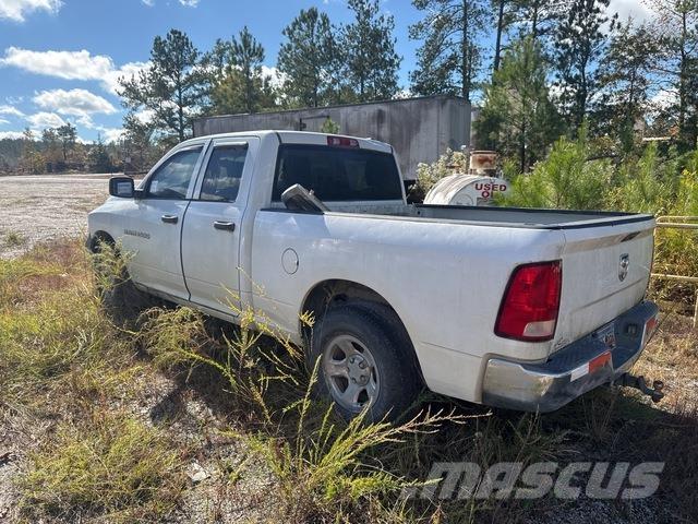 RAM 1500 Pick up/Dropside