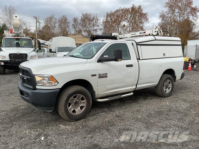 RAM 2500 Pick up/Dropside
