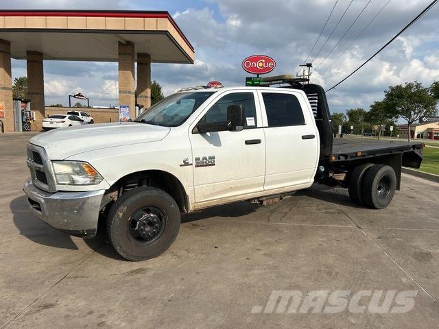 RAM 3500 Flatbed / Dropside trucks