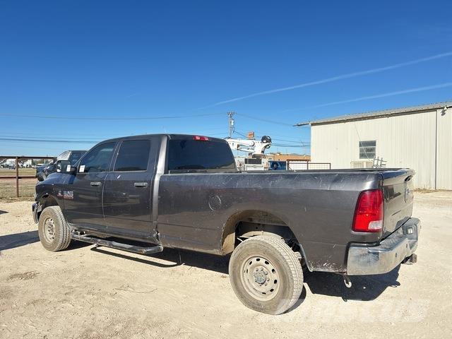 RAM 3500 Pick up/Dropside