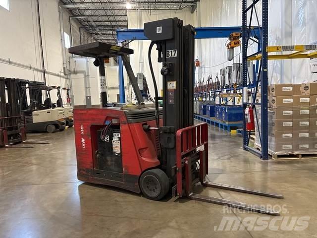 Raymond  Electric forklift trucks