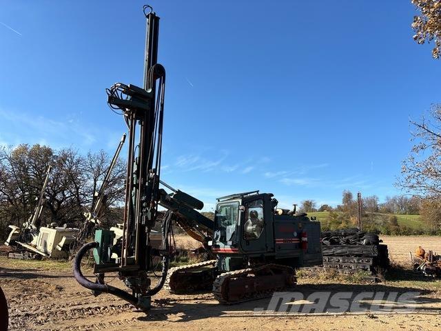 Reedrill SD250 Surface drill rigs
