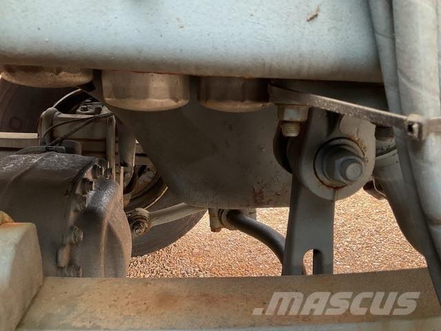 Renault Kerax Snow blades and plows