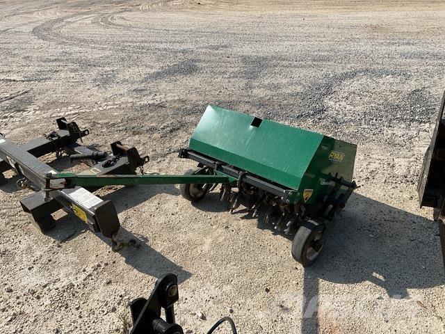 Ryan 544860A Aerators and dethatchers