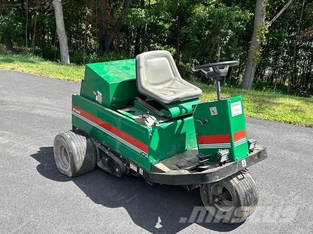 Ryan GA30 Aerators and dethatchers