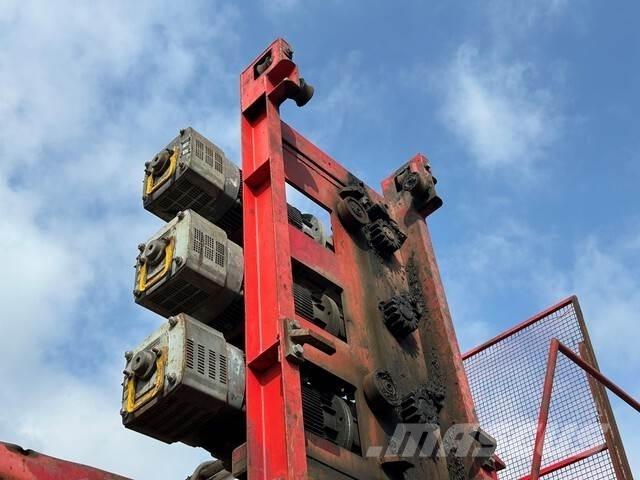 SAJ 9 Winches, hoists and material lifts